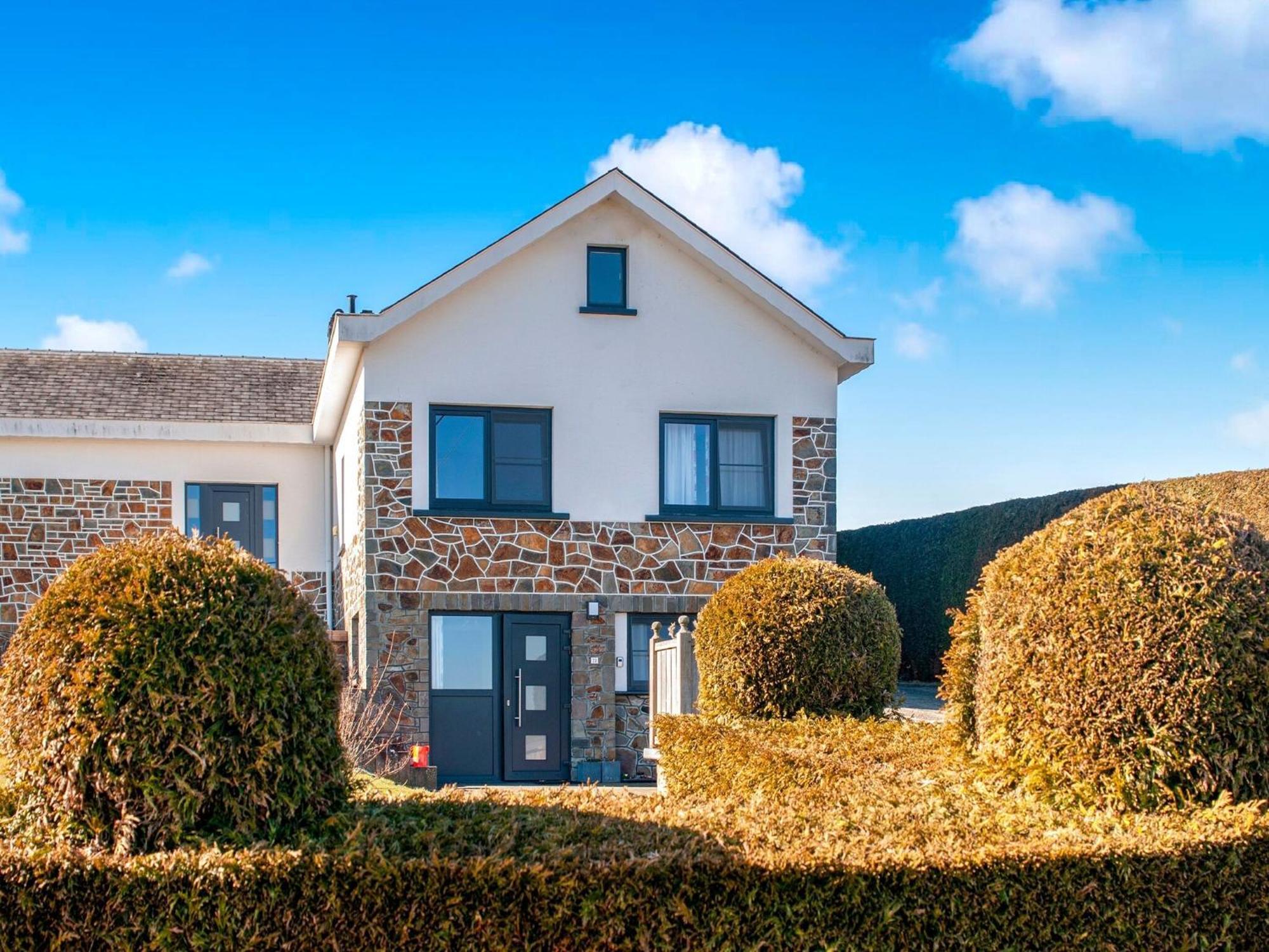 Sophisticated Holiday Home In Lierneux Near Forest Luaran gambar