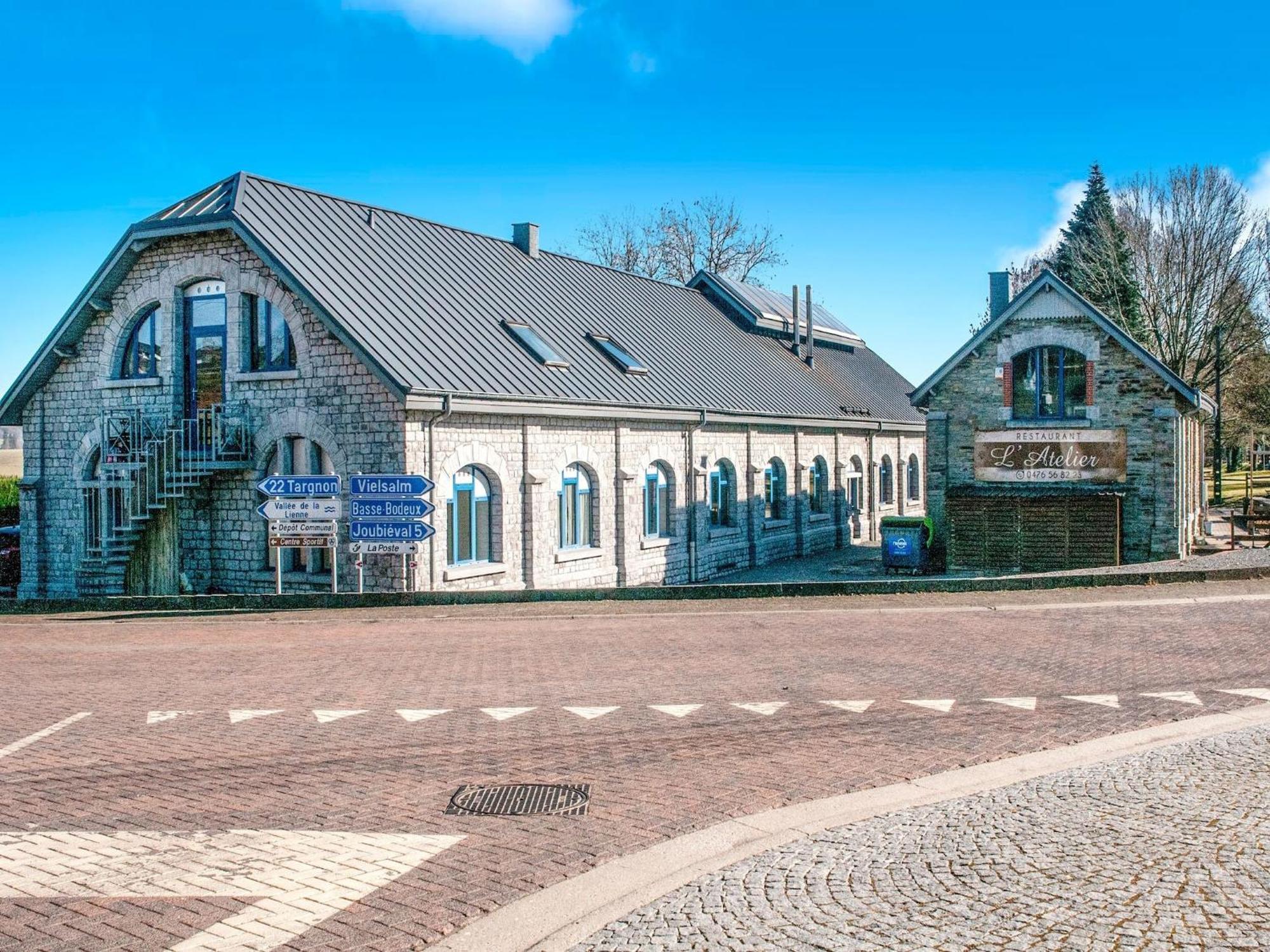 Sophisticated Holiday Home In Lierneux Near Forest Luaran gambar