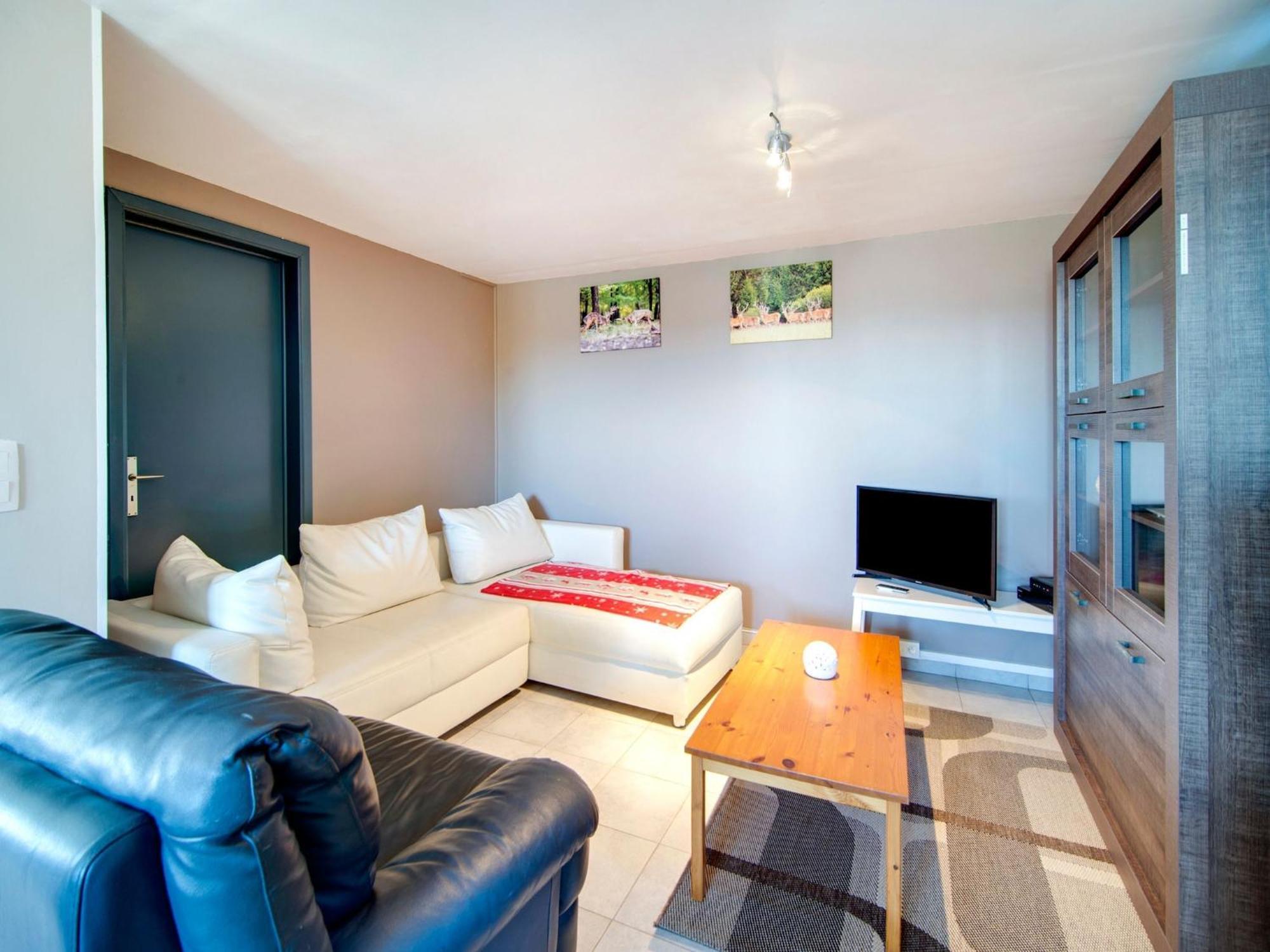 Sophisticated Holiday Home In Lierneux Near Forest Luaran gambar